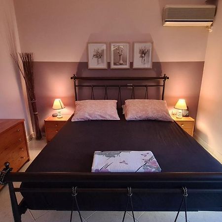 Feels Like Home Studio Nea Palatia Εξωτερικό φωτογραφία