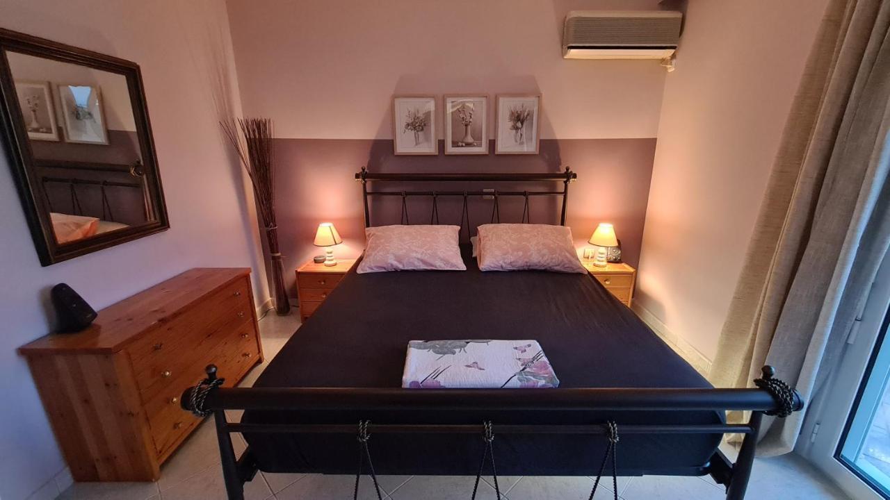Feels Like Home Studio Nea Palatia Εξωτερικό φωτογραφία